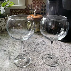 Oversized wine glasses (set of 2)